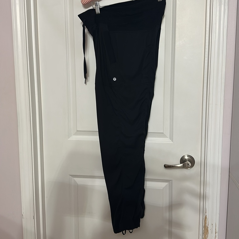 Lululemon pants